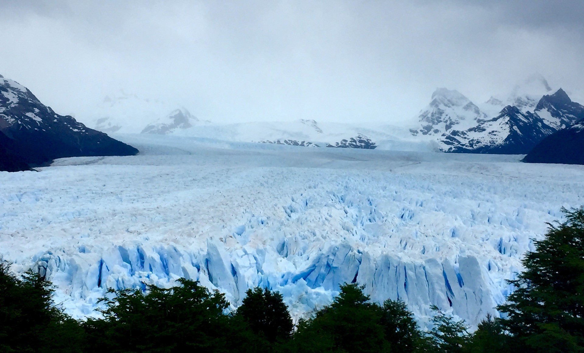 Landscape image of snow and ice 