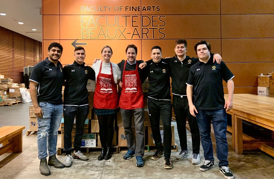 Stingers men’s rugby team members and volunteers