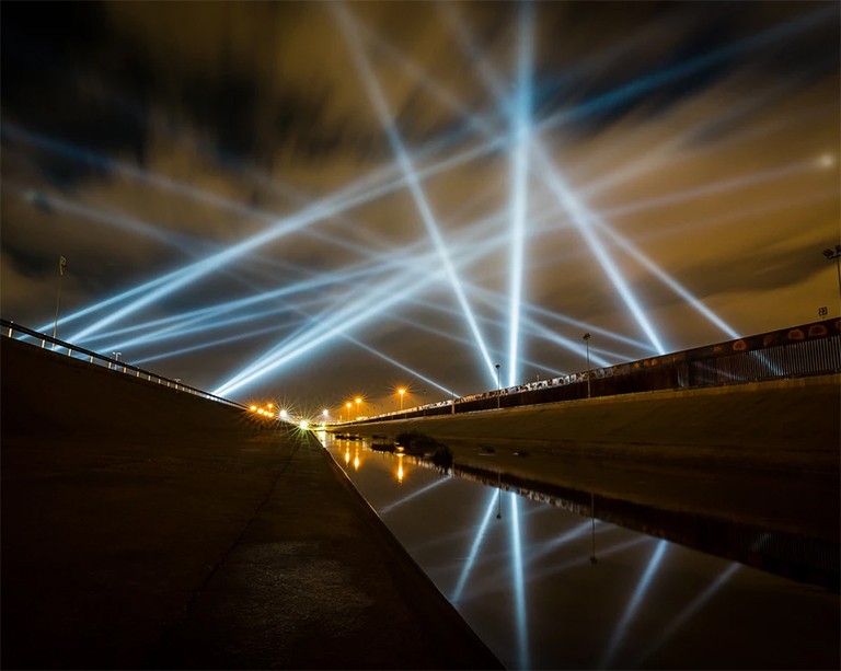 Artist and Concordia grad Rafael Lozano-Hemmer shines a light on the U.S.-Mexico border