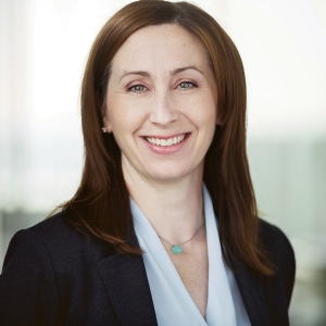 Anna Sommer, BFA 94, MBA 16