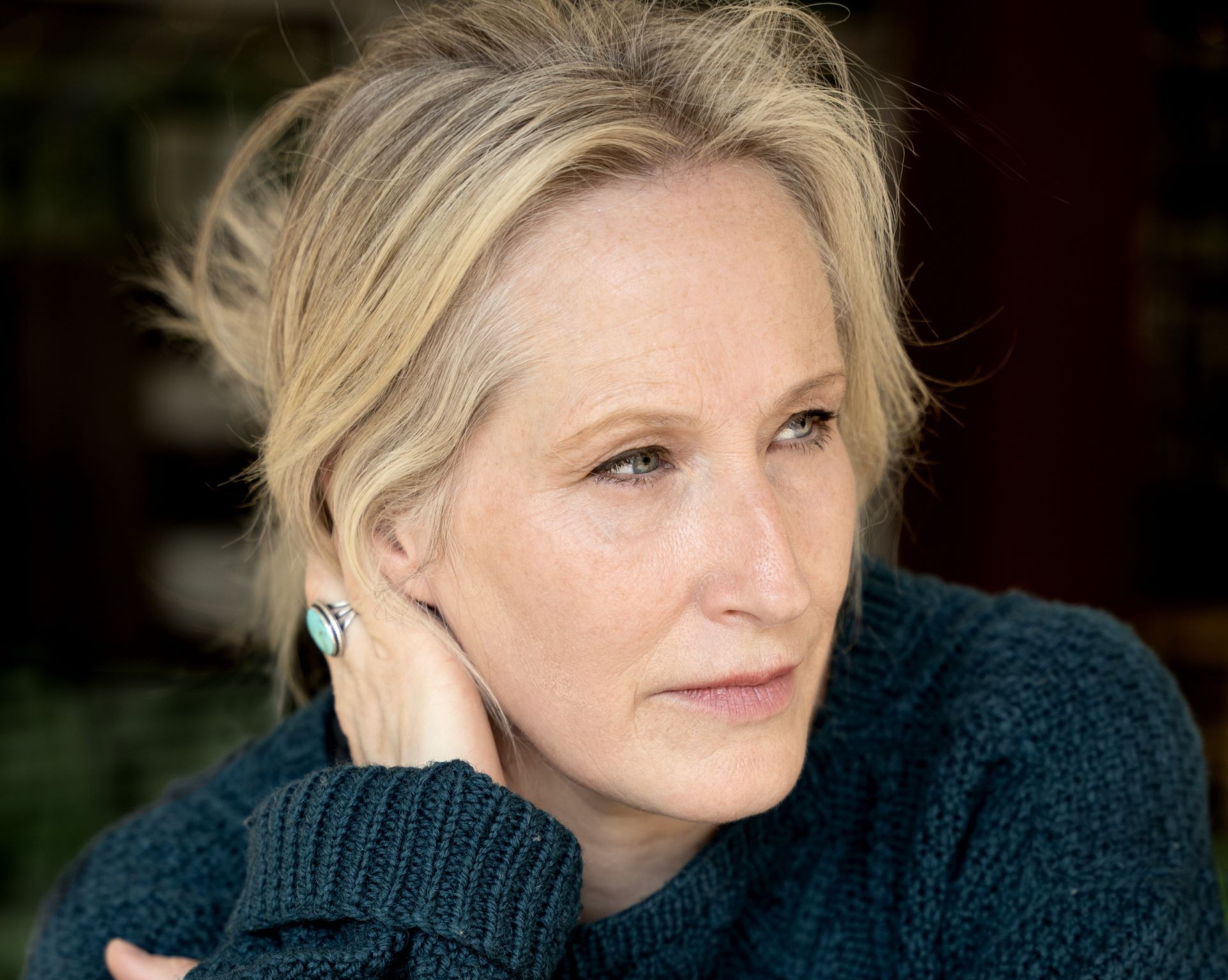 MA grad Sabrina Reeves releases her debut novel, Little Crosses