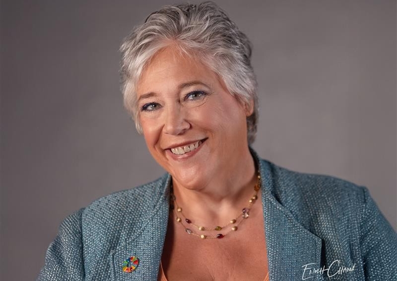 Headshot of Nichola Dyer.