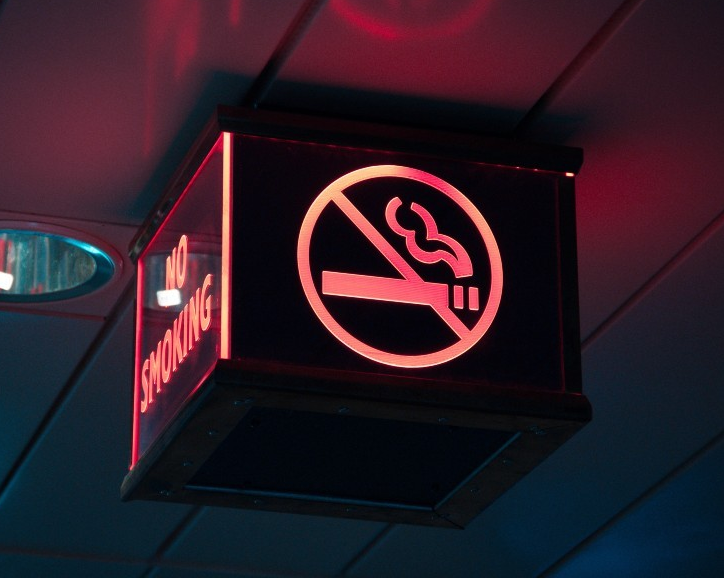 Quitting smoking and vaping