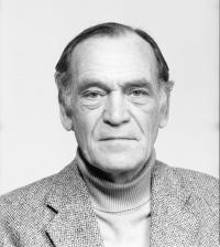 Bernard Queenan Bernard Queenan