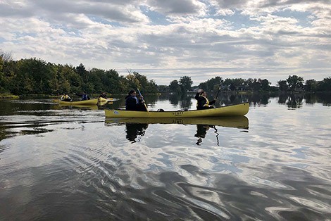 Outdoor teaching: A way to renew practice and our relation with places