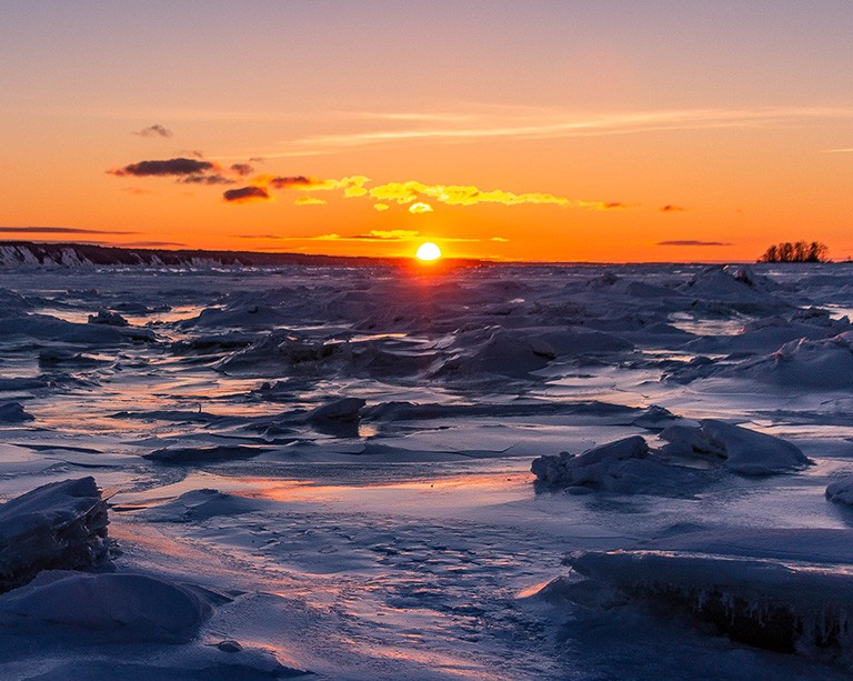 Un chercheur de l’Université Concordia collabore avec la ville de Magog pour mieux comprendre les perturbations environnementales liées aux changements climatiques 