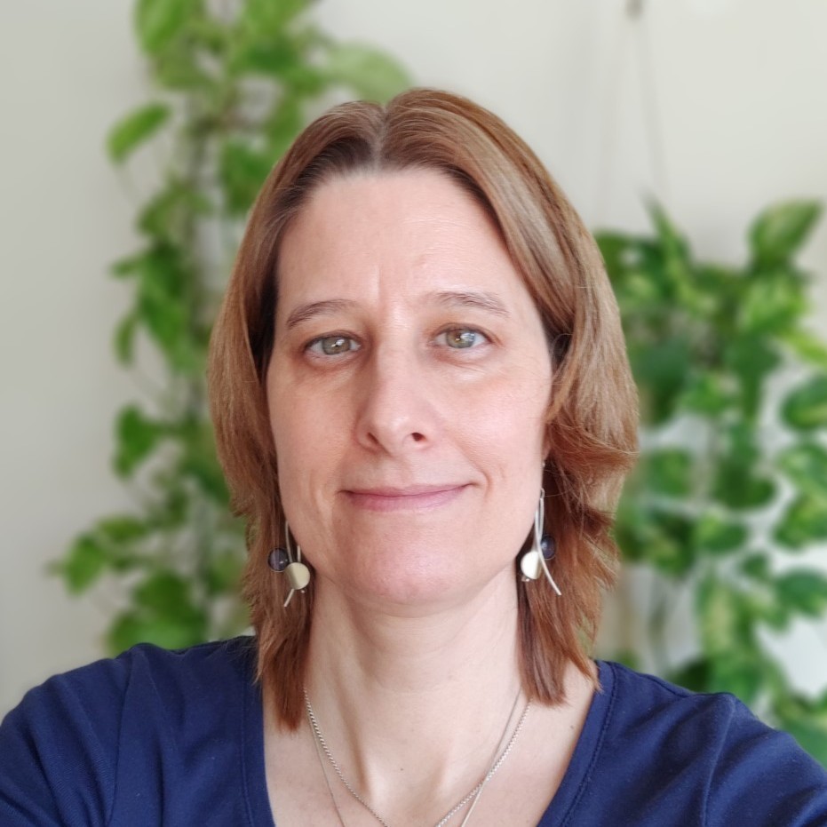 Nuria de Zavalia Nuria de Zavalia