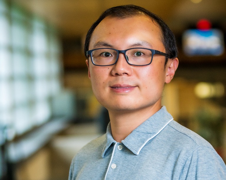 Santé Canada recrute un professeur de chimie environnementale de Concordia pour son Comité consultatif scientifique sur les produits antiparasitaires