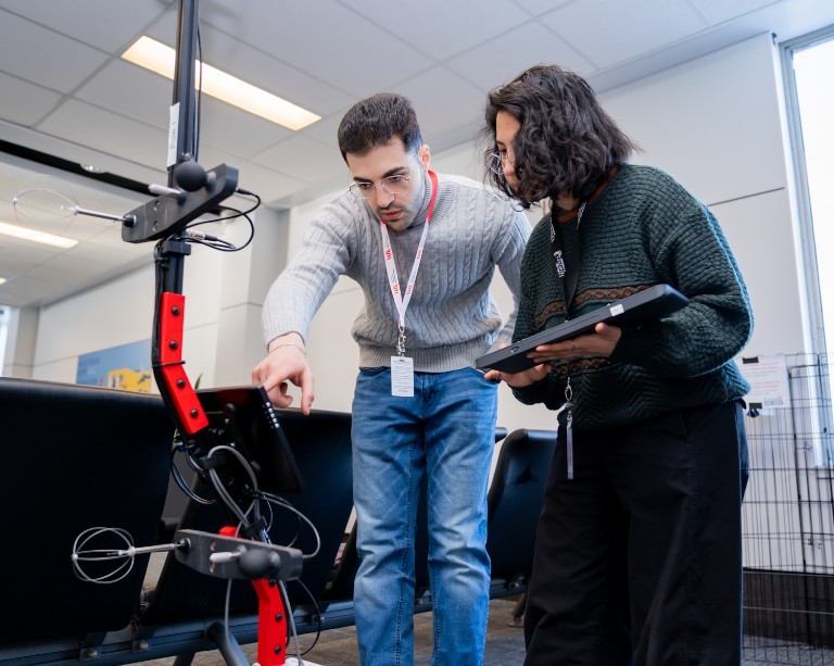 Le programme Volt-Age de l’Université Concordia pilote la mise à l’essai d’un système de bâtiment intelligent à l’aéroport international Montréal-Trudeau