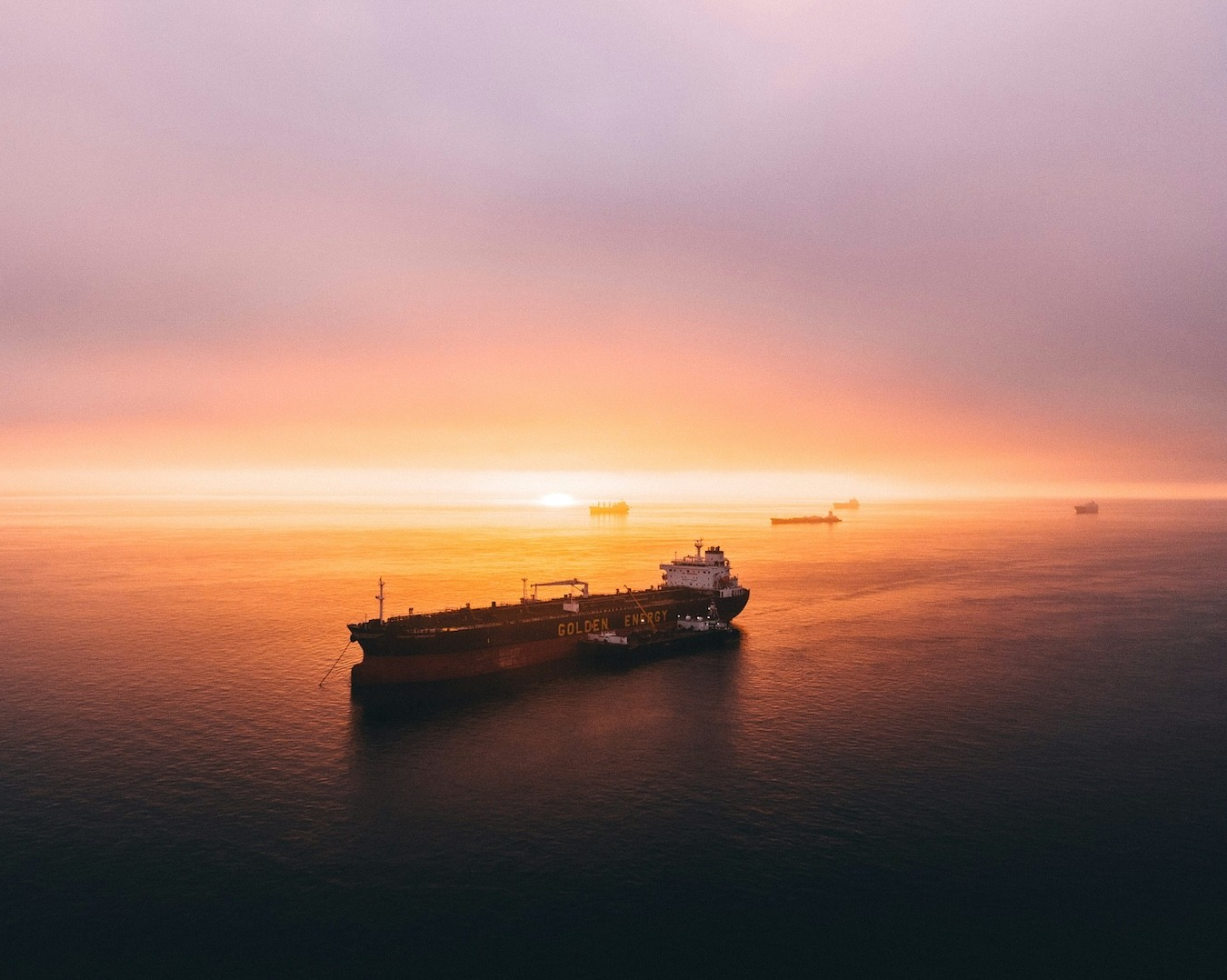 New shipping routes dodge carbon costs along with Red Sea risks, according to Concordia research