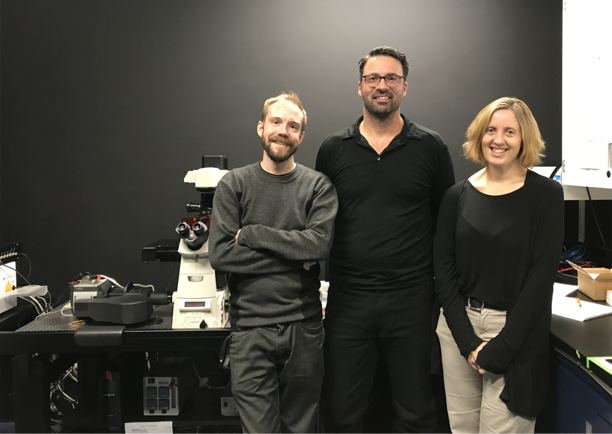 Drs. Law, Brett and Piekny with the Nikon Sweptfield Confocal Drs. Law, Brett and Piekny with the Nikon Sweptfield Confocal
