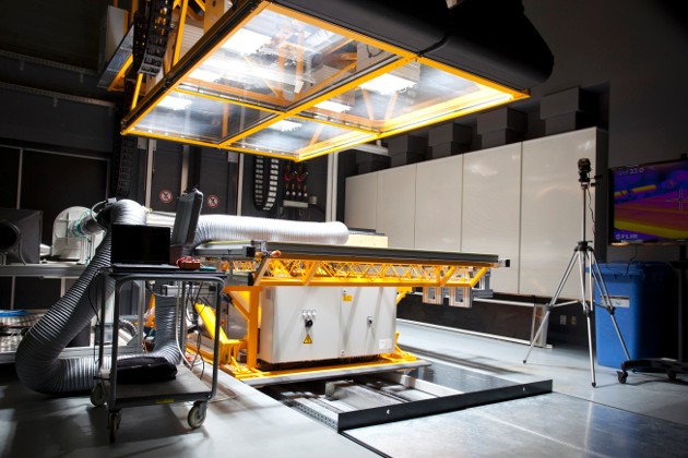 Solar Simulator - Environmental Chamber (SSEC) Solar Simulator - Environmental Chamber (SSEC)