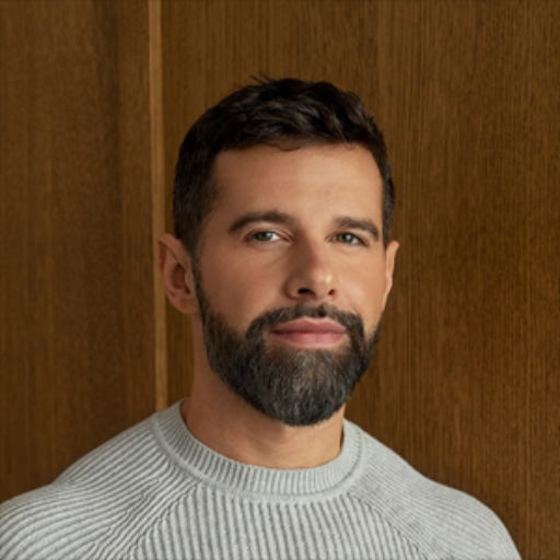 Headshot image
