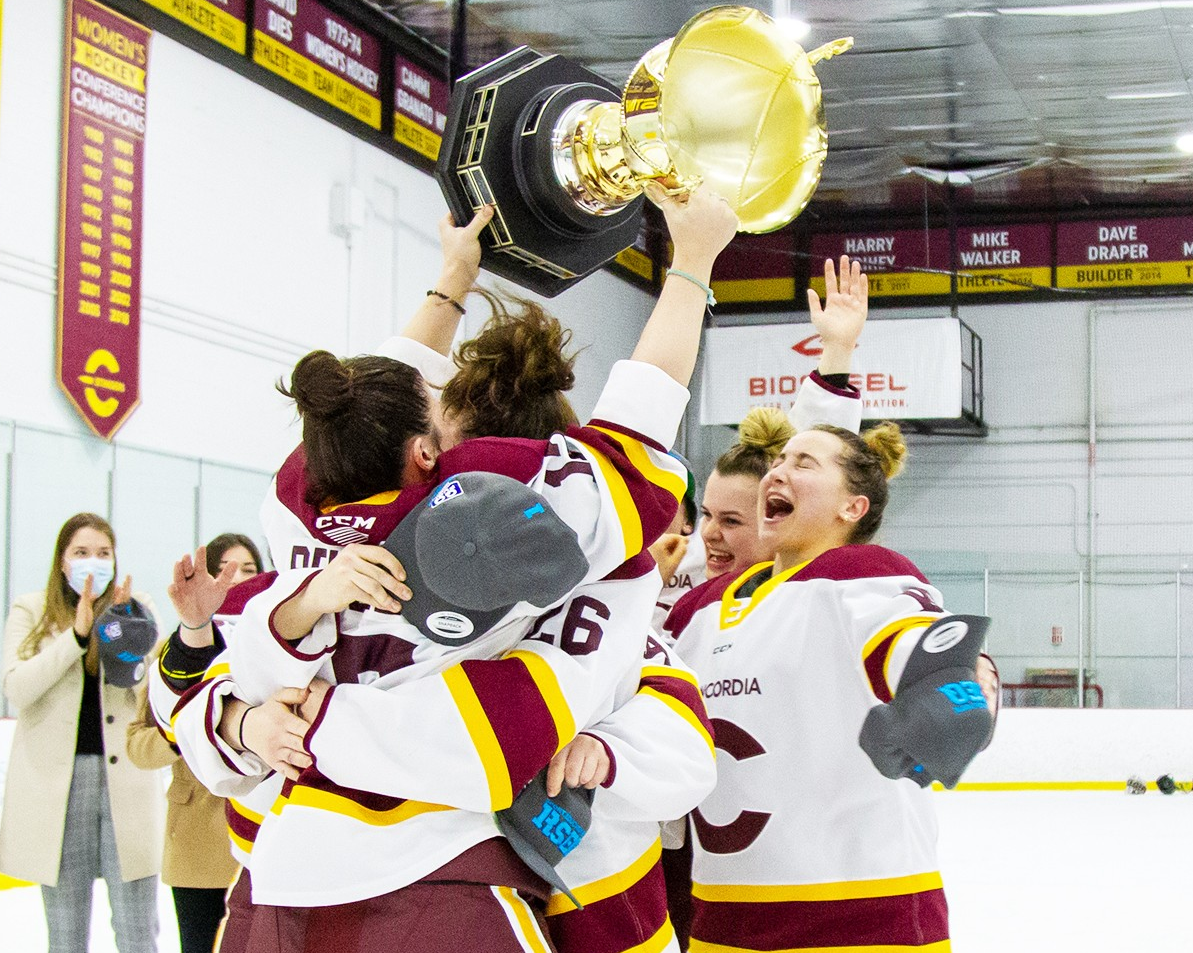 Vidéo : Des entraîneuses et des joueuses des Stingers de Concordia décrivent les atouts qu’il faut avoir pour réussir dans les sports interuniversitaires