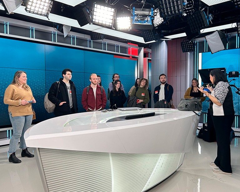 Des étudiantes et étudiants en journalisme de l’Université Concordia réalisent des reportages locaux pour CBC Montreal